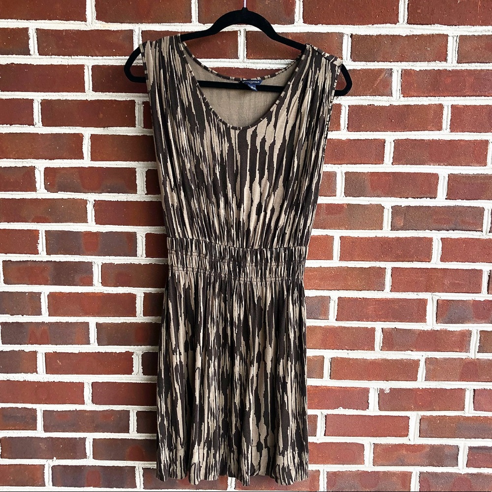 Banana Republic cap sleeve cinched waist dress